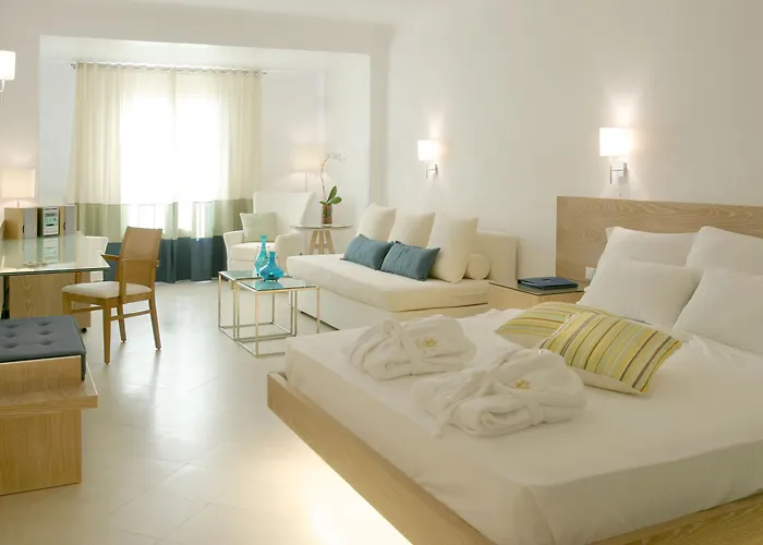 Petasos & - Small Luxury Of The World פלאטיס יאלוס